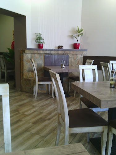 Opinii despre Бързо хранене "Велека" în Бургас - Гастрономия и хотелиерство