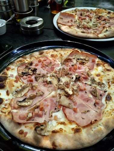 Opinii despre Кастело în Ямбол - Гастрономия и хотелиерство