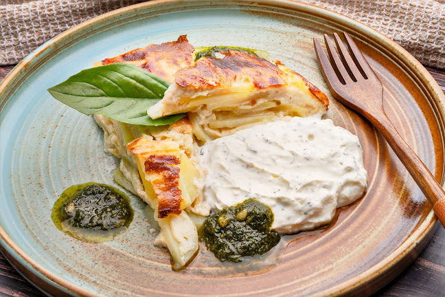 Дон Вито 6 - Гастрономия и хотелиерство