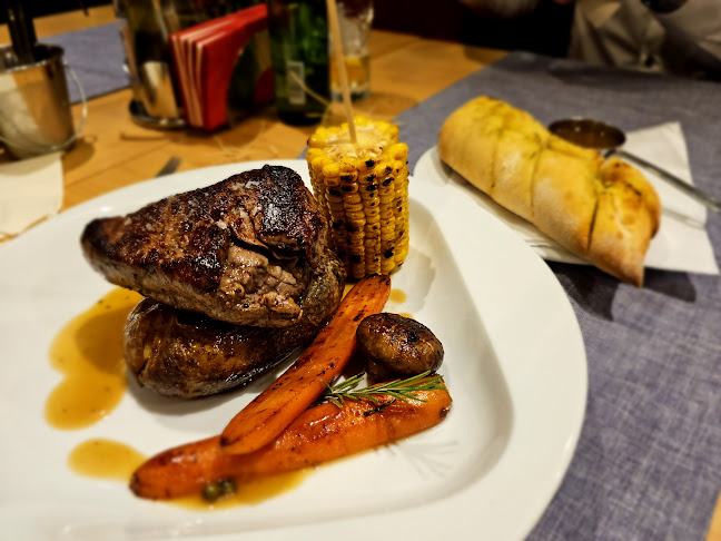 Ресторант Fire - Гастрономия и хотелиерство