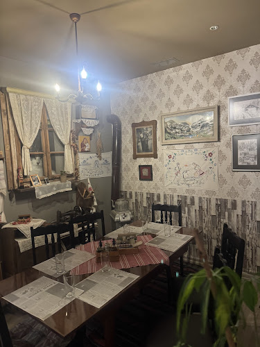 Opinii despre Retro Restaurant Borika în Стойките - Гастрономия и хотелиерство