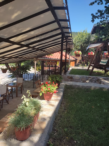 CAFE TRAPEZITSA - Гастрономия и хотелиерство