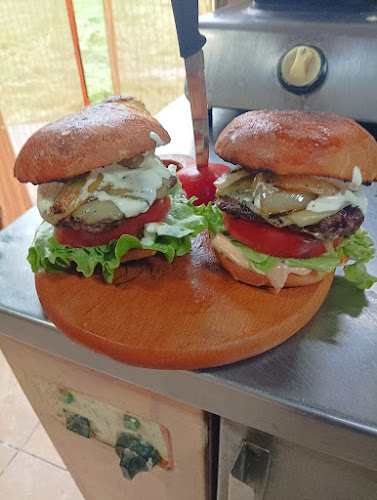 Friends Bar & Grill - Белене