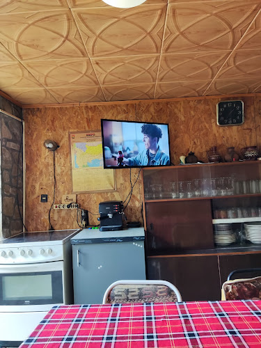 Частен Клуб "Бункера" - Гастрономия и хотелиерство