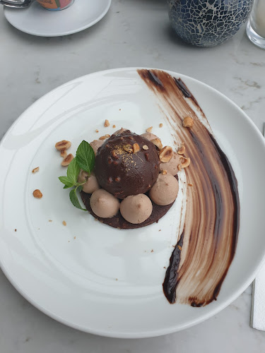 Opinii despre Ozone Skybar & Lounge în София - Гастрономия и хотелиерство