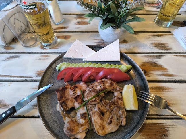 Pizza & BBQ Киното - Гастрономия и хотелиерство