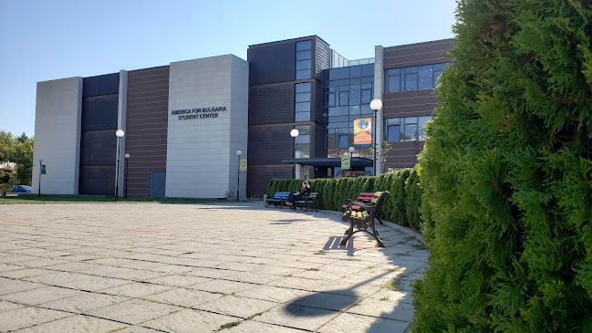 Гладният Грифон