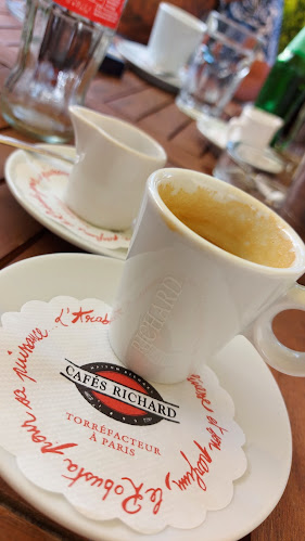 Изток, ул. „Благой Гебрев“ 70, 2304 Перник