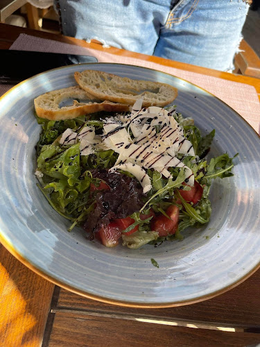 Comentarii opinii despre Механа Галерия