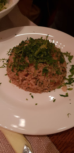 Uno Piu Pizza & Restaurant Haskovo - Гастрономия и хотелиерство