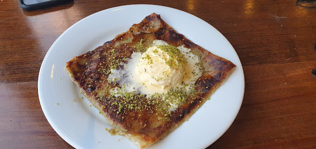 Джанам - турски - Гастрономия и хотелиерство