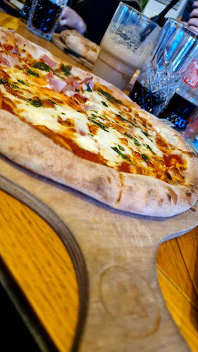 Raffy Bar & Gelato Blagoevgrad - Гастрономия и хотелиерство