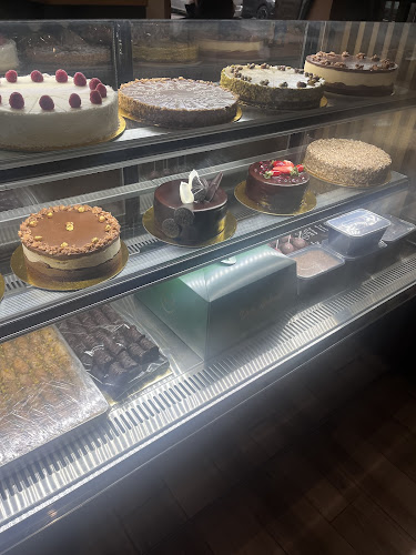 Comentarii opinii despre Don Antonio bakery & desserts