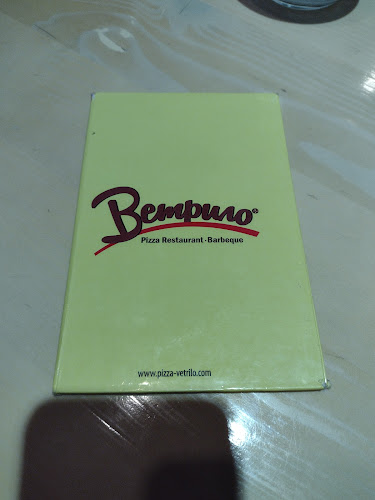 Пицария „Ветрило“ - Младост - Гастрономия и хотелиерство