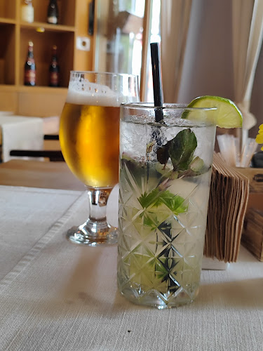 Ti Bar & Kitchen - ресторант и бар в Бургас - Гастрономия и хотелиерство