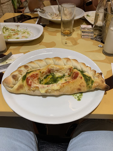 Opinii despre Italian Restaurant "Albero della vita" în Свети Влас - Гастрономия и хотелиерство