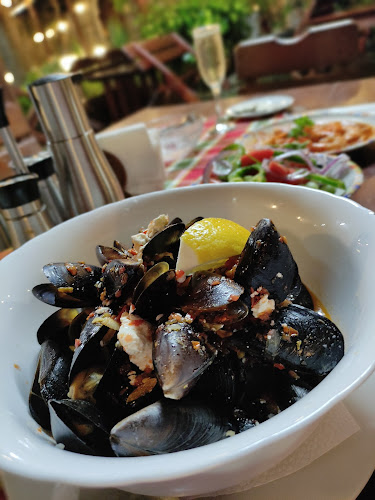 Ресторант Кръст - Черноморец