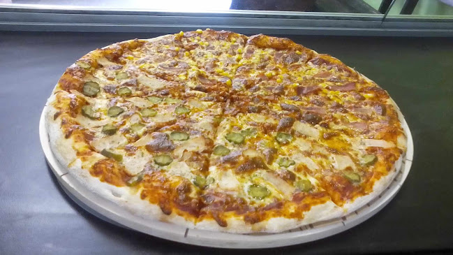 ул.Пустинна буря 1( Desert storm 1)вилна зона източно от барутни погреби, пицария бамбуците, 8802 Сливен