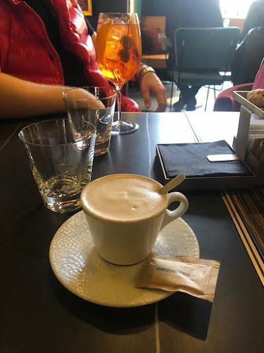 Comentarii opinii despre DSQUARED2 Cocktails & Lounge