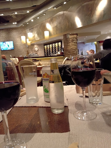 Uno Piu Pizza & Restaurant Haskovo - Гастрономия и хотелиерство