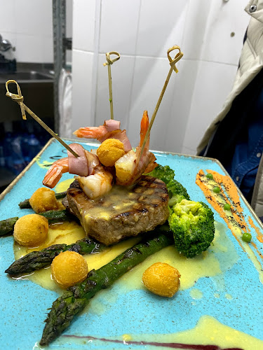 Opinii despre Luxor Restaurant în Свети Влас - Гастрономия и хотелиерство