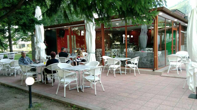 Opinii despre Петела бар и динър în Сопот - Гастрономия и хотелиерство