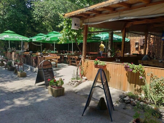 Opinii despre Бистро Езерата | Прясна риба, миди, Обедно меню Балчик în Балчик - Гастрономия и хотелиерство