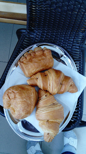 Белите мечки - Гастрономия и хотелиерство