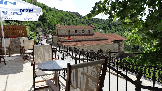 Opinii despre CAFE TRAPEZITSA în Велико Търново - Гастрономия и хотелиерство