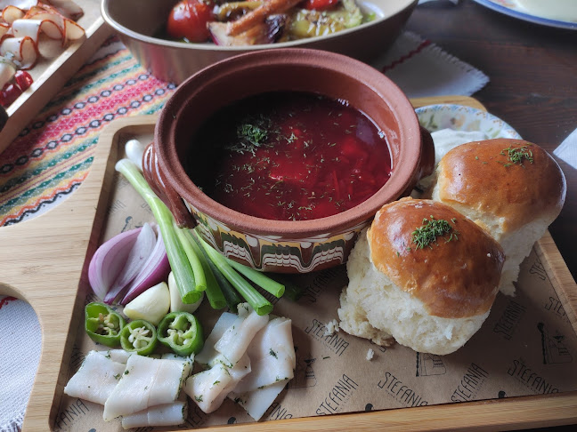 СалтанатПриморски, бул. „Княз Борис I-ви“ 126, 9010 Варна