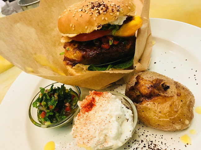 33 Gastronauts/ 33 Гастронавта - София