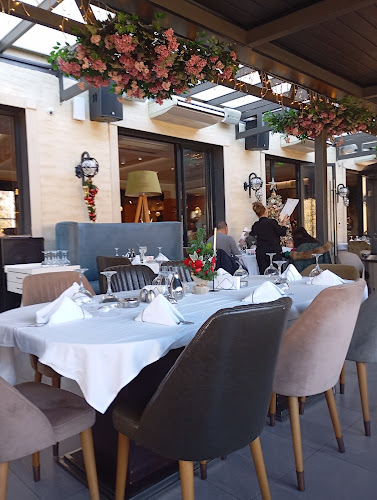 Освобождение 9, 6155 Павел баня