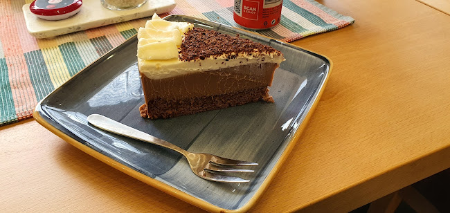 Comentarii opinii despre Lidia's Bakery | Сладкарница Дружба