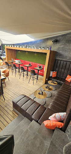 Барето кафе и коктейл клуб - Гастрономия и хотелиерство