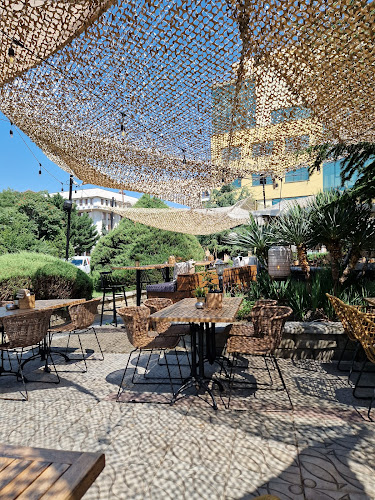 Comentarii opinii despre INCANTO