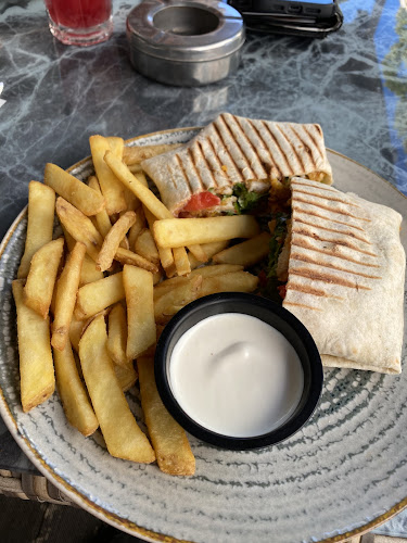 Coffee Bar & Lunch Pandora - Асеновград