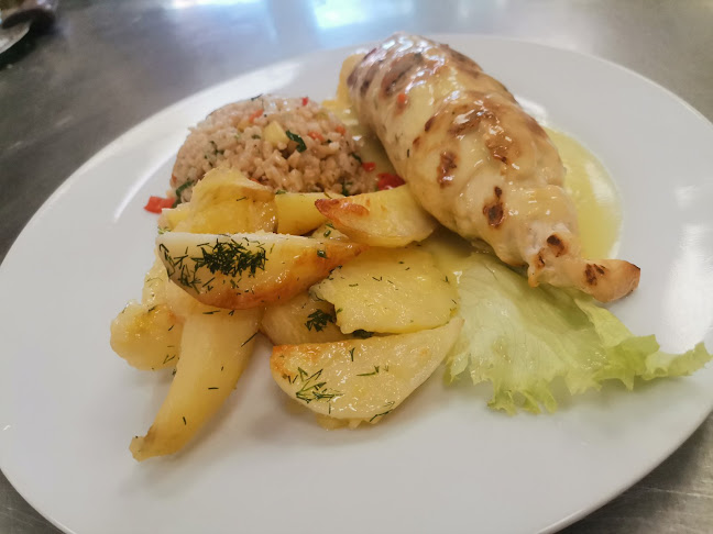 ул. „Езерата“ 1, 1222 Негован