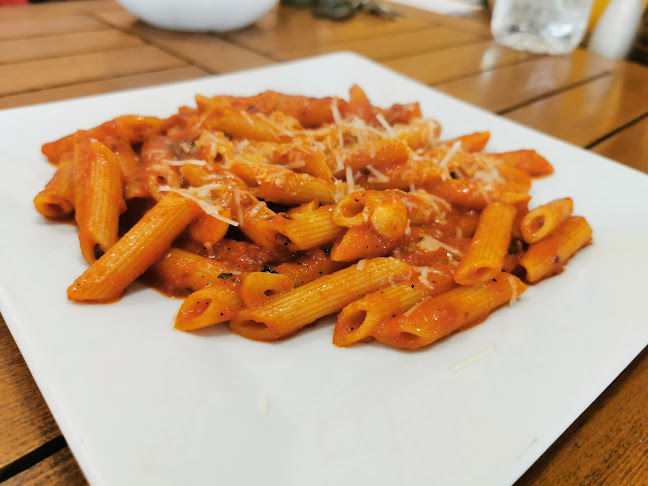 ЛевскиПриморски, ул. „Мир“ 35, entrance B, 9010 Варна