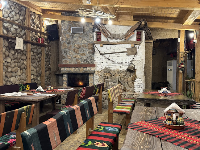 Comentarii opinii despre Калената пивница