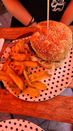 Opinii despre Пържено&Печено în Бургас - Гастрономия и хотелиерство