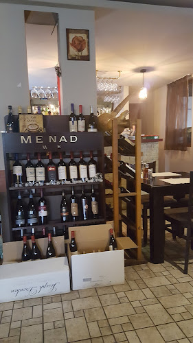 Под върбите - Гастрономия и хотелиерство