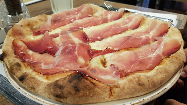 Пицария La Bicicletta Trattoria - Гастрономия и хотелиерство