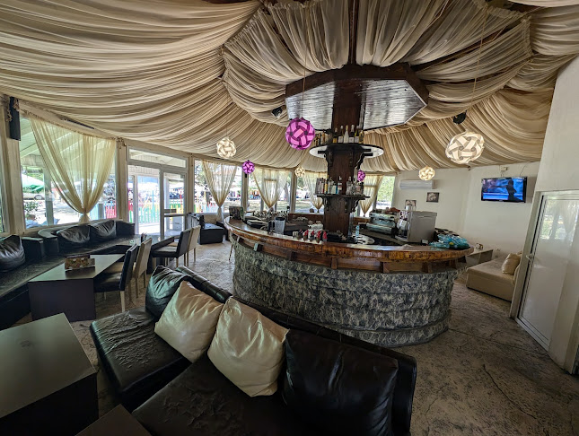 Кафе-бар "Парка" - Каблешково