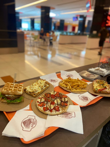 Royal City Center, Русе Център, ул. „Александровска“ 26, 7000 Русе