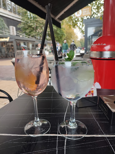 Opinii despre Витоша стрийт бар и динър în София - Гастрономия и хотелиерство