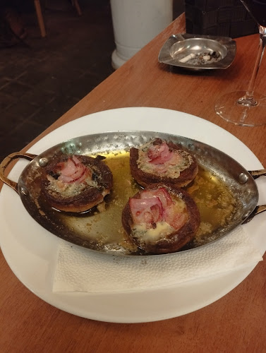 Pette Kyosheta, ул. „Позитано“ 50, 1303 София