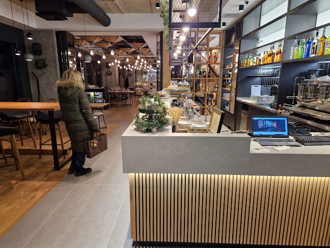 Gora Restaurant - Гастрономия и хотелиерство