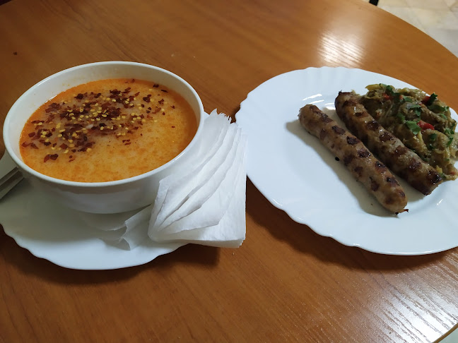 Adisa - Гастрономия и хотелиерство