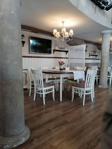 Ресторант "Victoria" | Вкусна Храна | Семейна Вечеря | Романтична Вечеря - Панагюрище