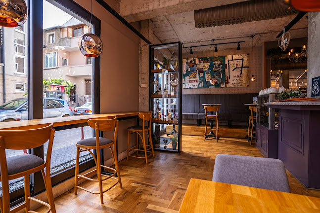 Бургас Център, ул. „Генерал Скобелев“ 3, 8000 Бургас